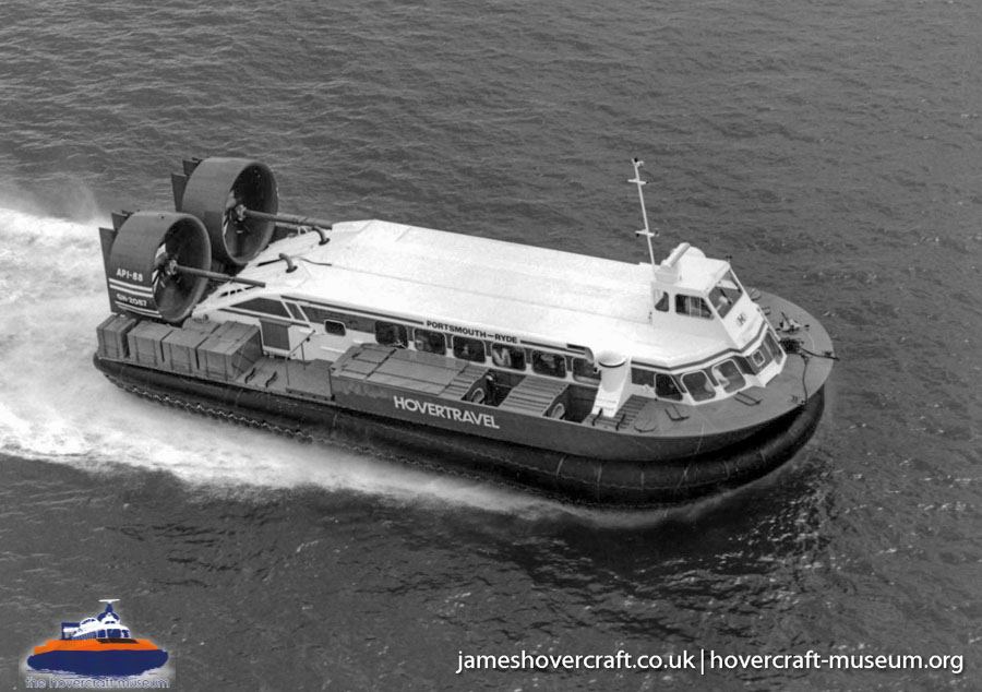 AP1-88 hovercraft on the Solent -  (credit: The <a href='http://www.hovercraft-museum.org/' target='_blank'>Hovercraft Museum Trust</a>).